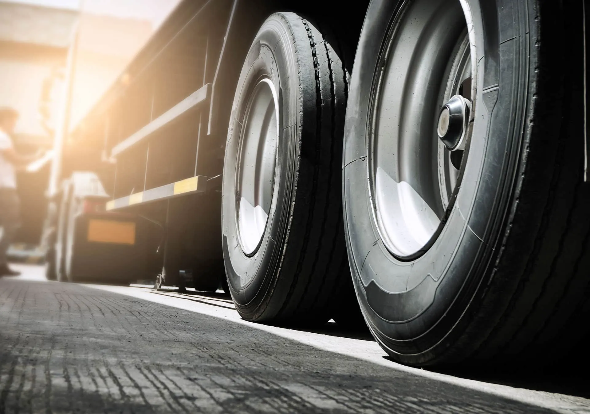 Fleet Management Technology: How Tyre Monitoring Systems Improve Efficiency