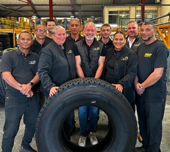 Top 5 Signs Your Truck Tyres Need Replacing or Retreading 